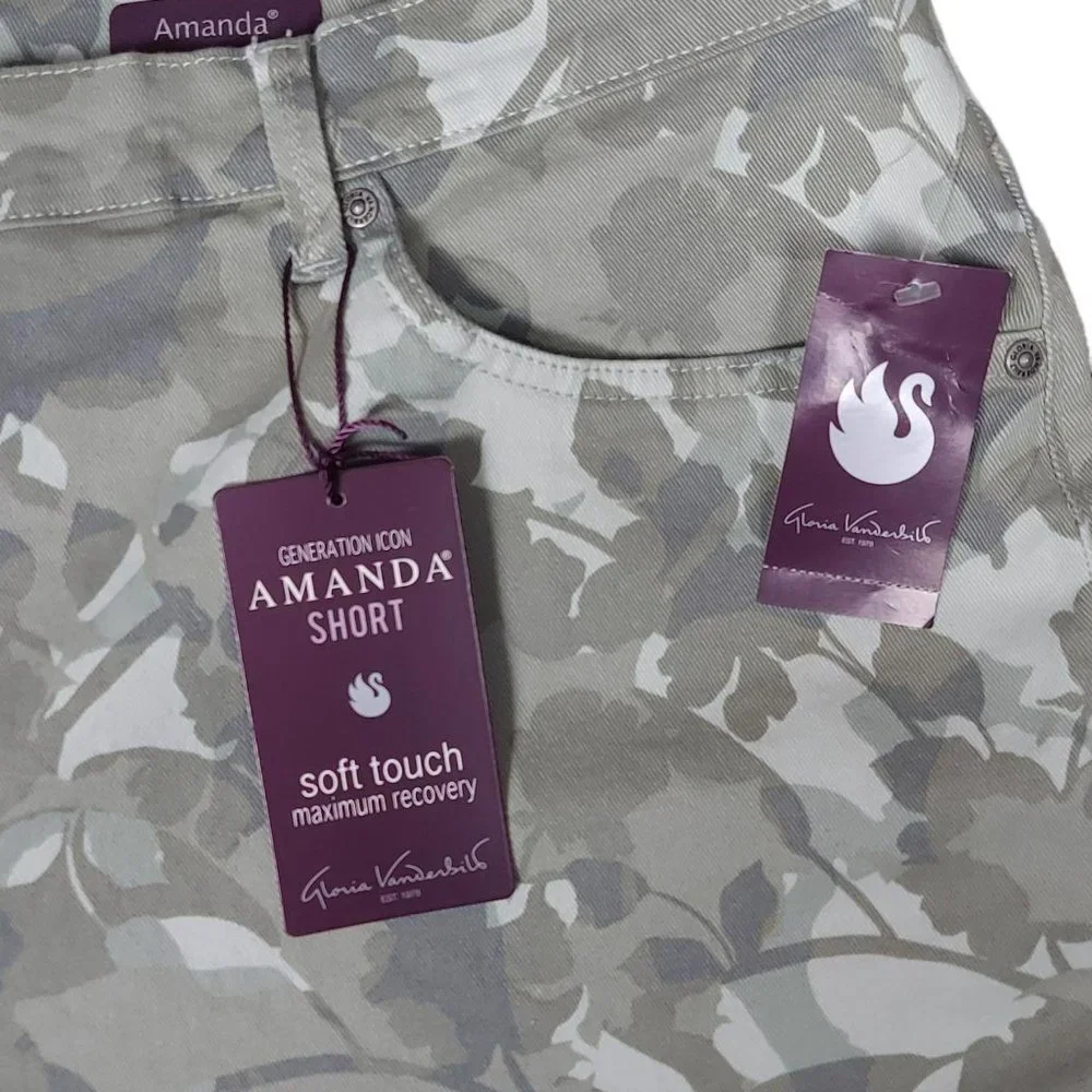 NWT GLORIA VANDERBILT AMANDA PLUS SIZE SHORTS (24W) - Picture 9 of 10
